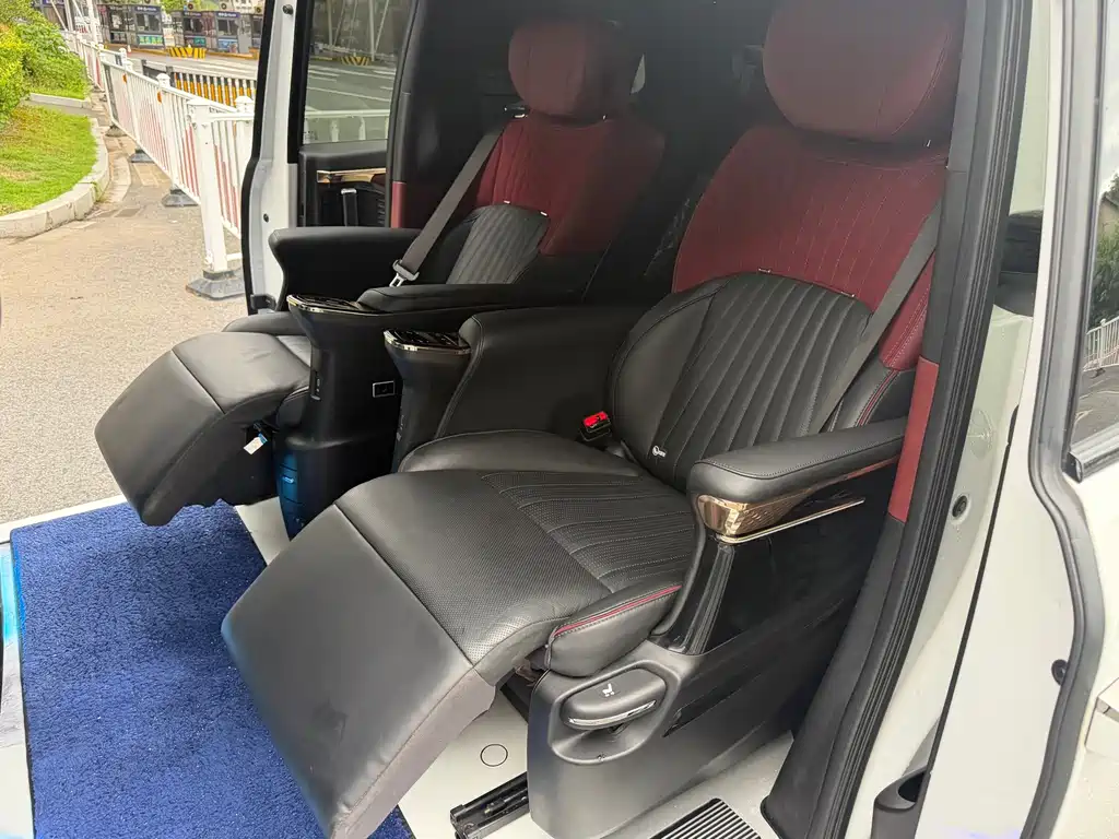 GAC Motor Trumpchi M8 — миниатюра 9