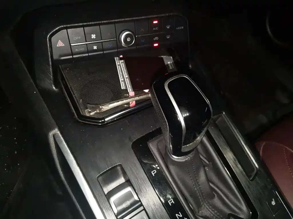 Wey Wey VV7 — миниатюра 10