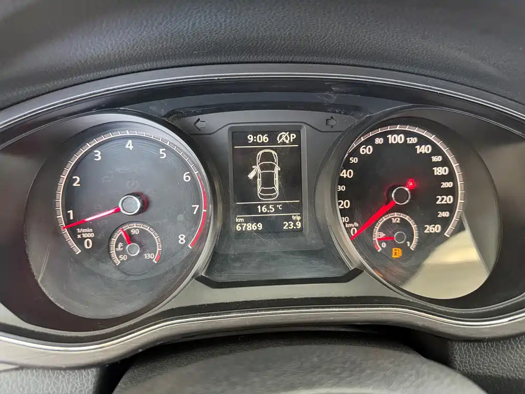 Volkswagen Passat — миниатюра 14