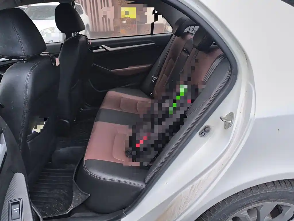 Geely Vision — миниатюра 13