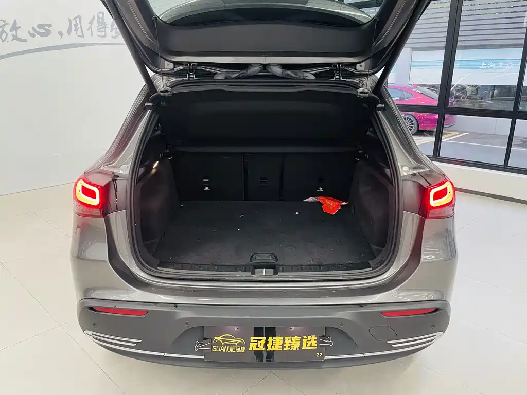 Mercedes-Benz EQA — миниатюра 15