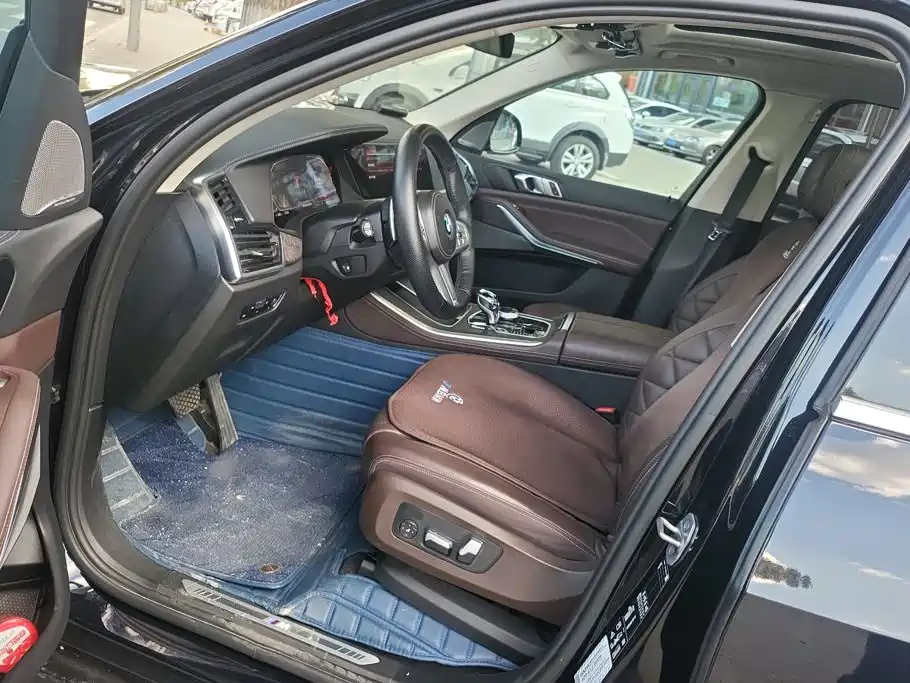 BMW X5 — миниатюра 9