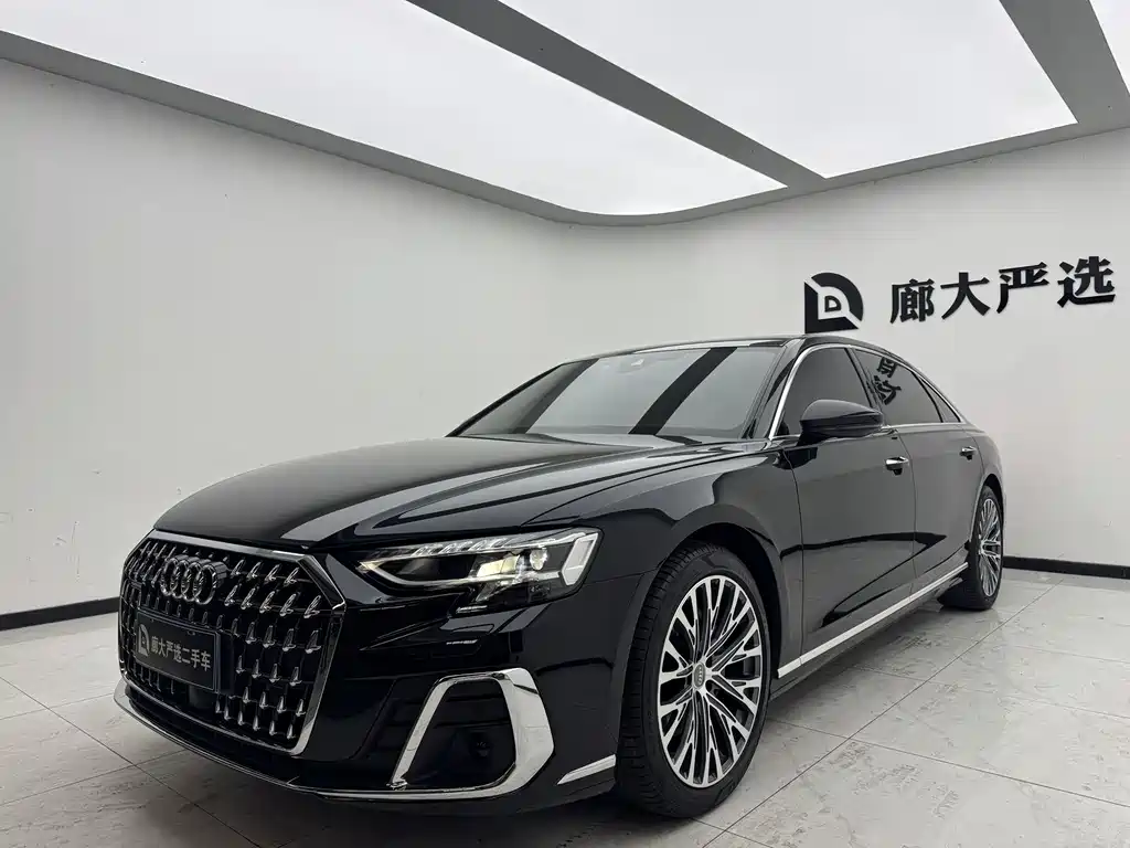 Audi A8 2025
