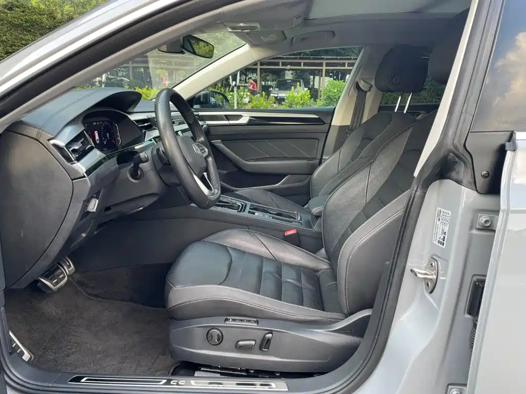 Volkswagen CC — миниатюра 6