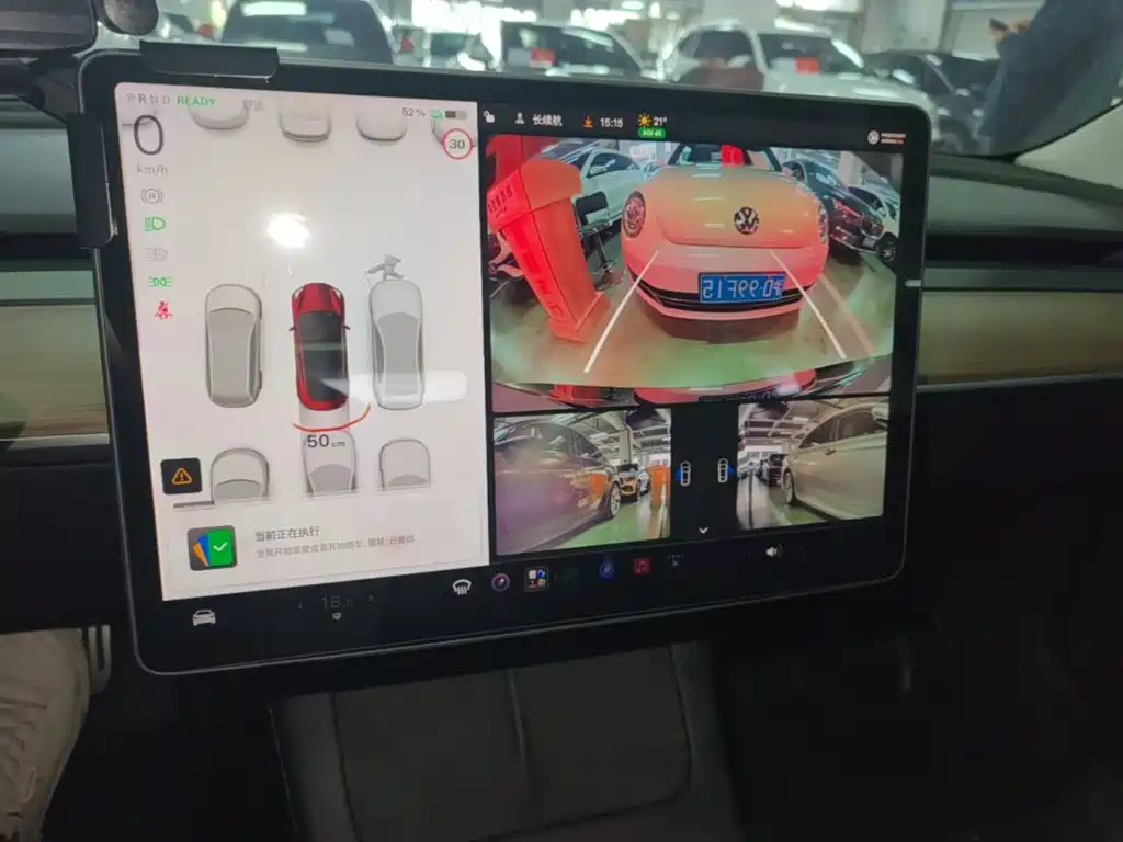 Tesla Model 3 — миниатюра 13