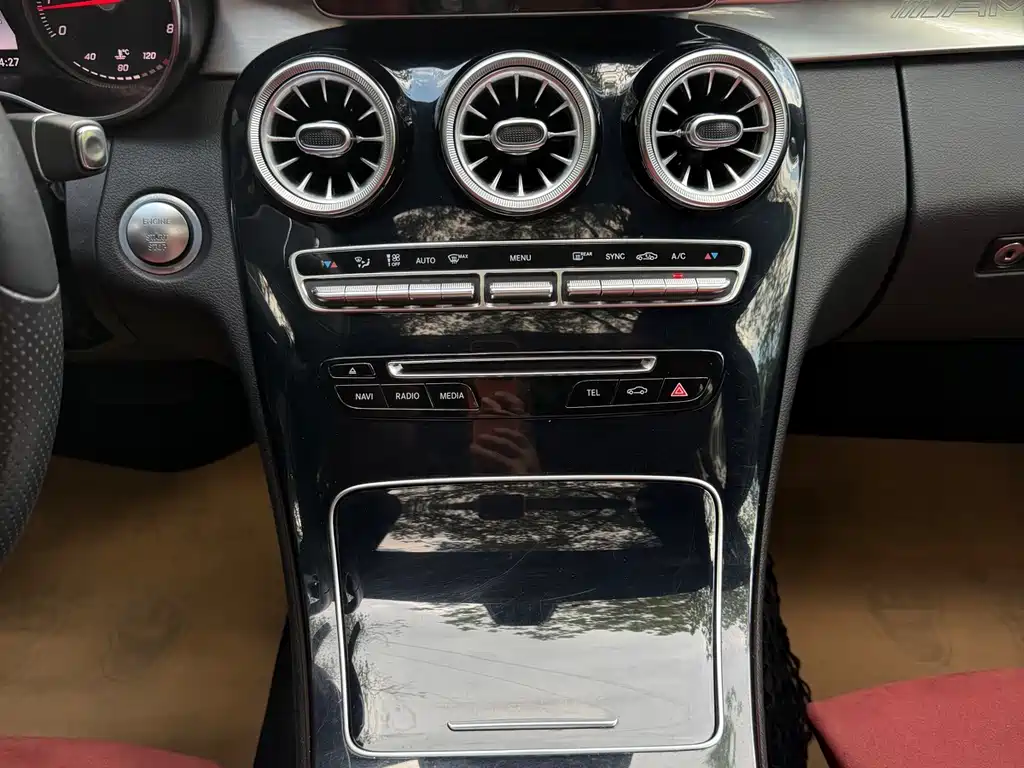 Mercedes-Benz C-Class — миниатюра 11