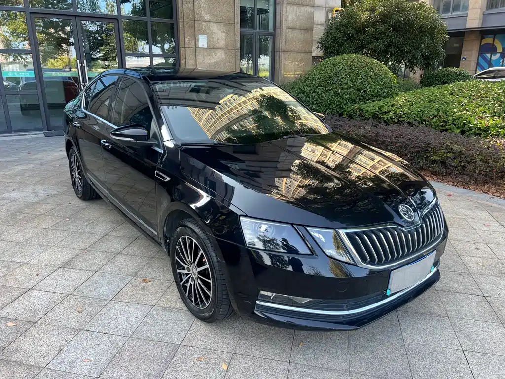 Skoda Octavia — миниатюра 3