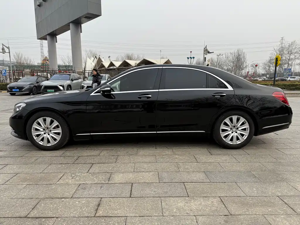 MERCEDES-BENZ S CLASS