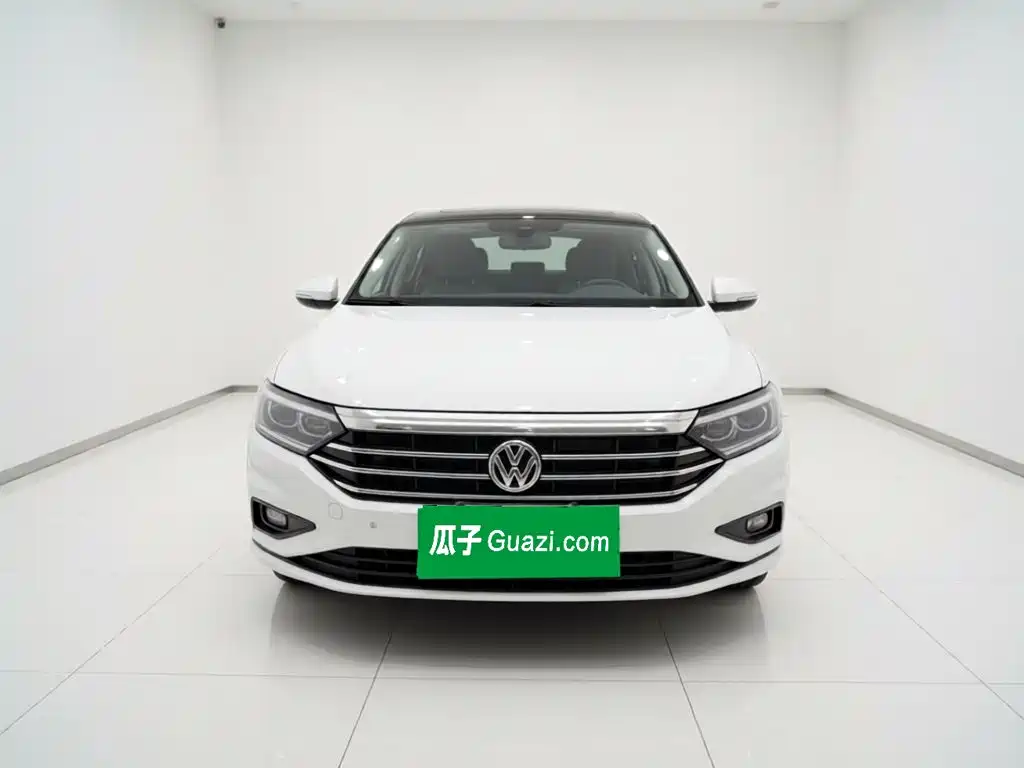 Volkswagen Sagitar — миниатюра 2