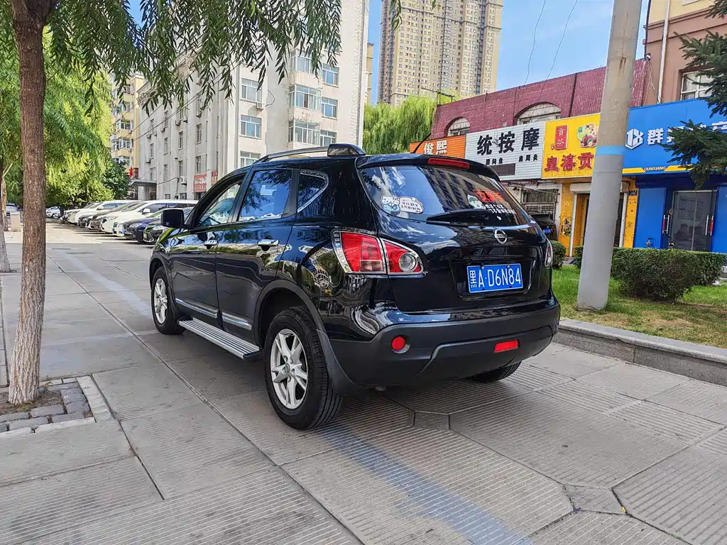 Nissan Qashqai 2.0XV Thunder CVT 2WD, фото 4