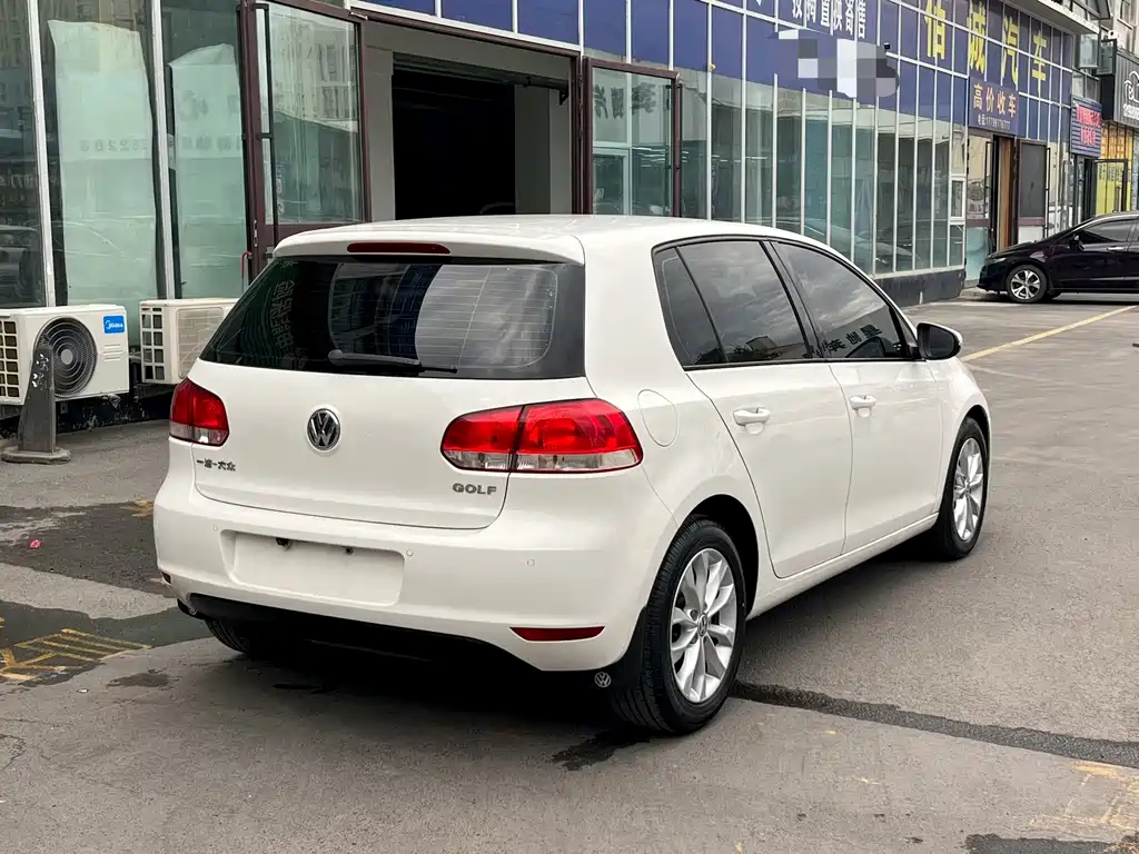Volkswagen Golf — миниатюра 9
