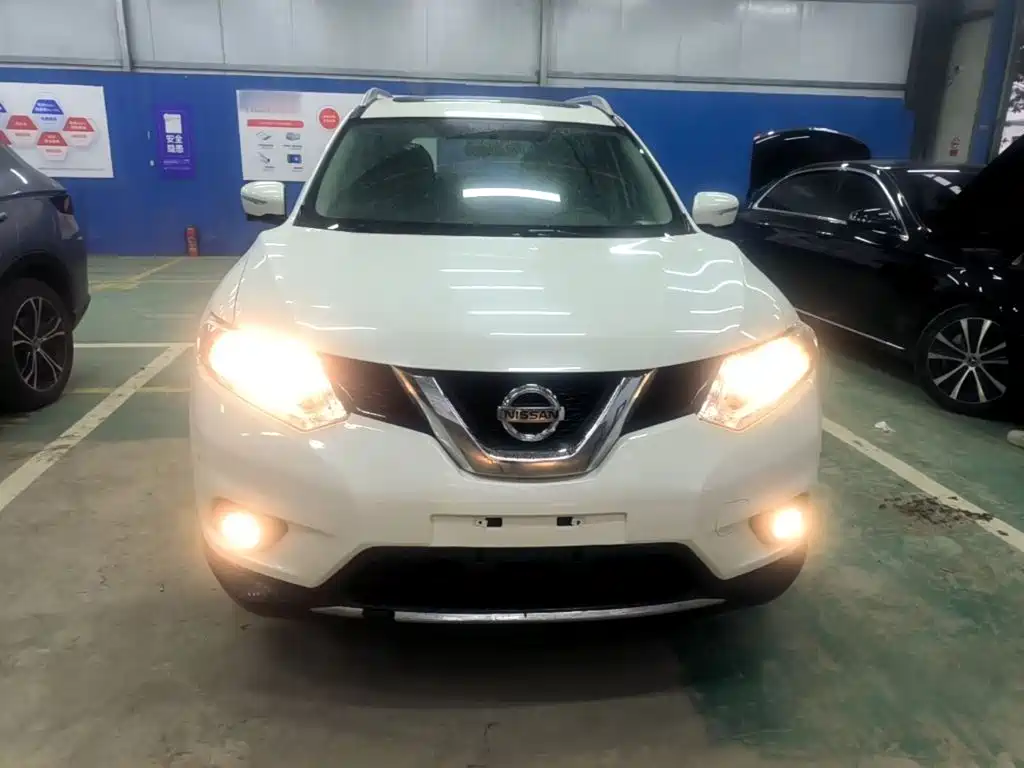 Nissan X-Trail — миниатюра 3