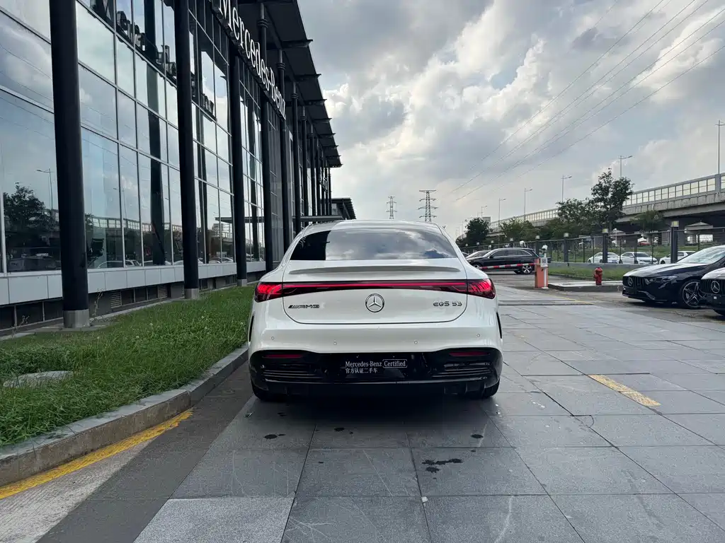 MERCEDES-BENZ EQS AMG