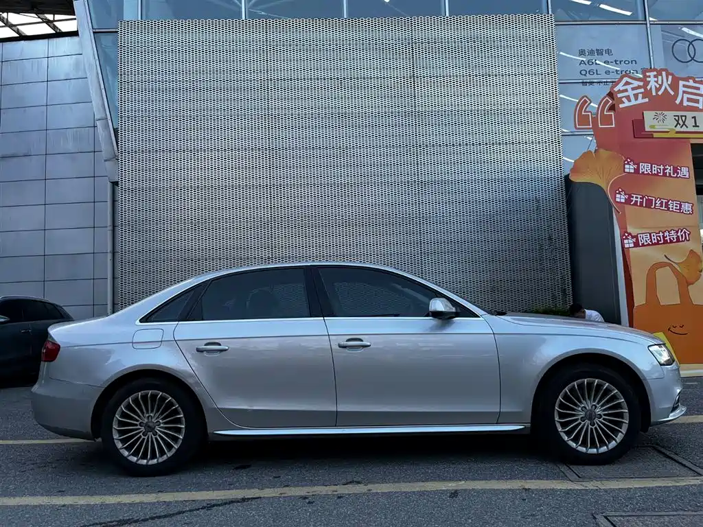 Audi A4L — миниатюра 4
