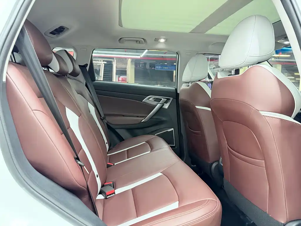 GEELY AUTOMOBILE BOYUE