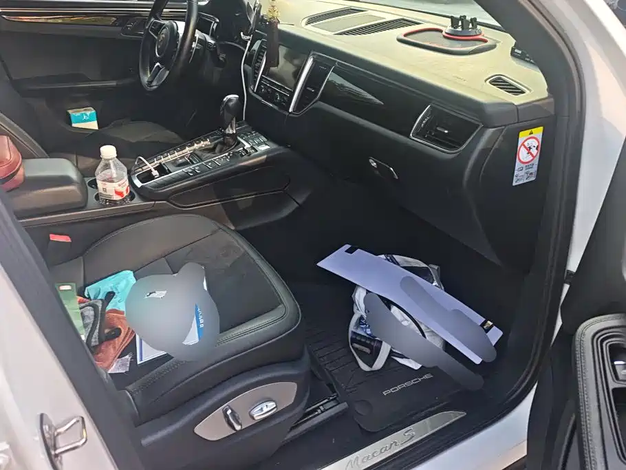 Porsche Macan — миниатюра 8