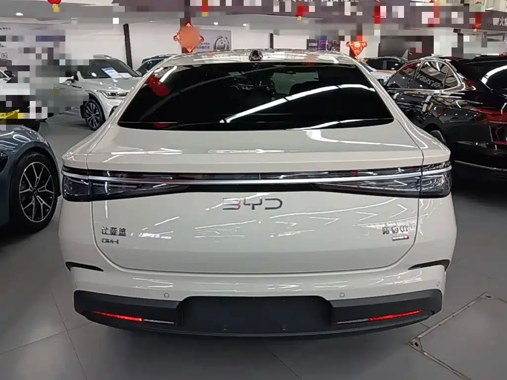 BYD Seal 07 DM-i — миниатюра 6