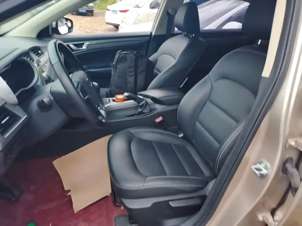 Geely Emgrand GL — миниатюра 15