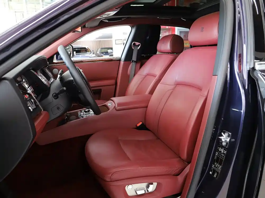 Rolls-Royce Ghost 2010 6.6T Standard