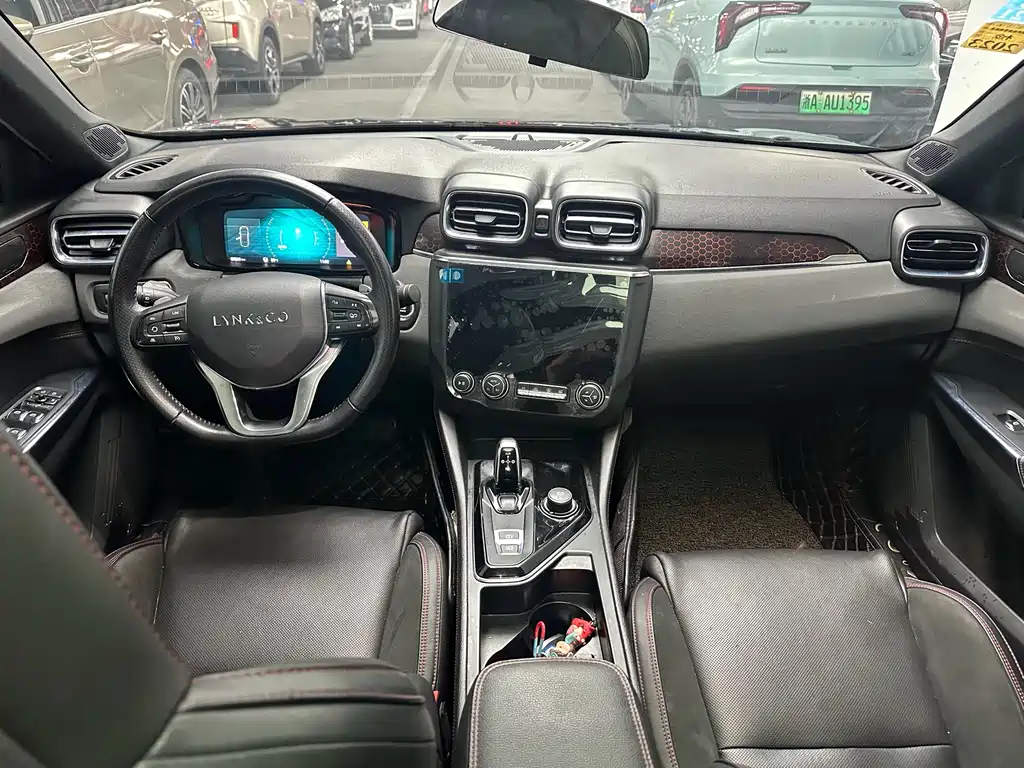 Lynk & Co 03 2018 1.5TD DCT V