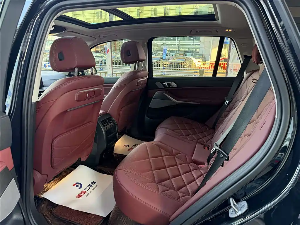 BMW X5 — миниатюра 11