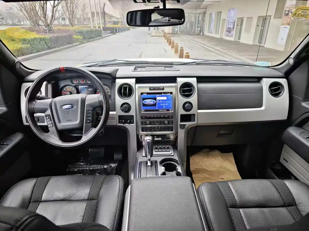 Ford F-150 Raptor — миниатюра 7