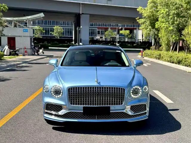 BENTLEY FLYING SPUR PLUG IN HYBRID 2022