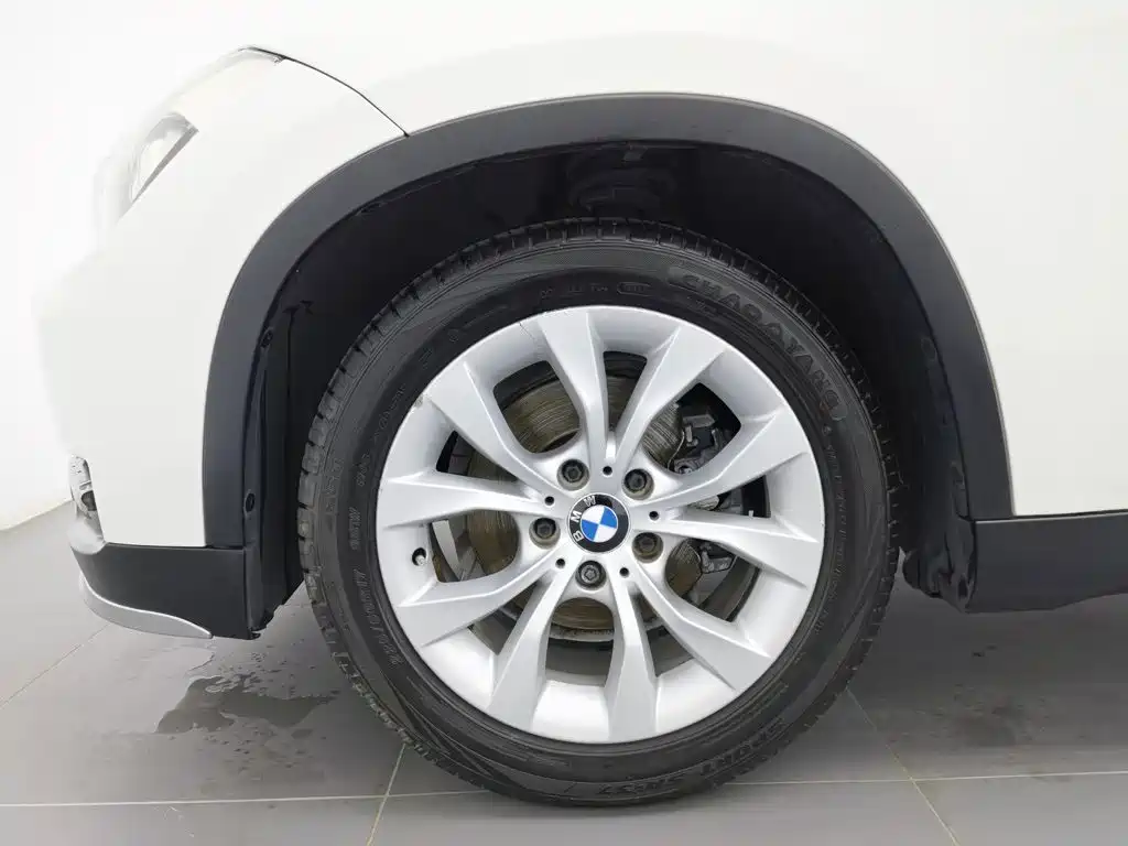 BMW X1 — миниатюра 17