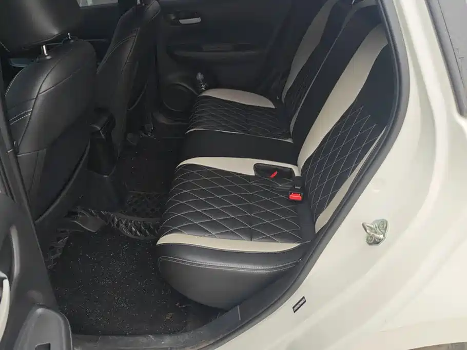 Honda Fit — миниатюра 11