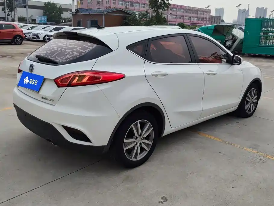 Changan Eado XT — миниатюра 3