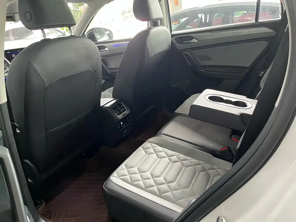Volkswagen Tayron 2022 380TSI R-Line Smart Connect