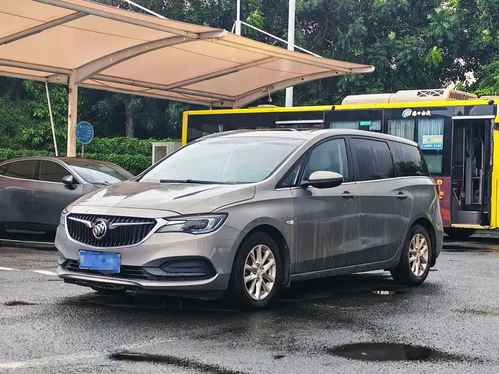 Buick GL6