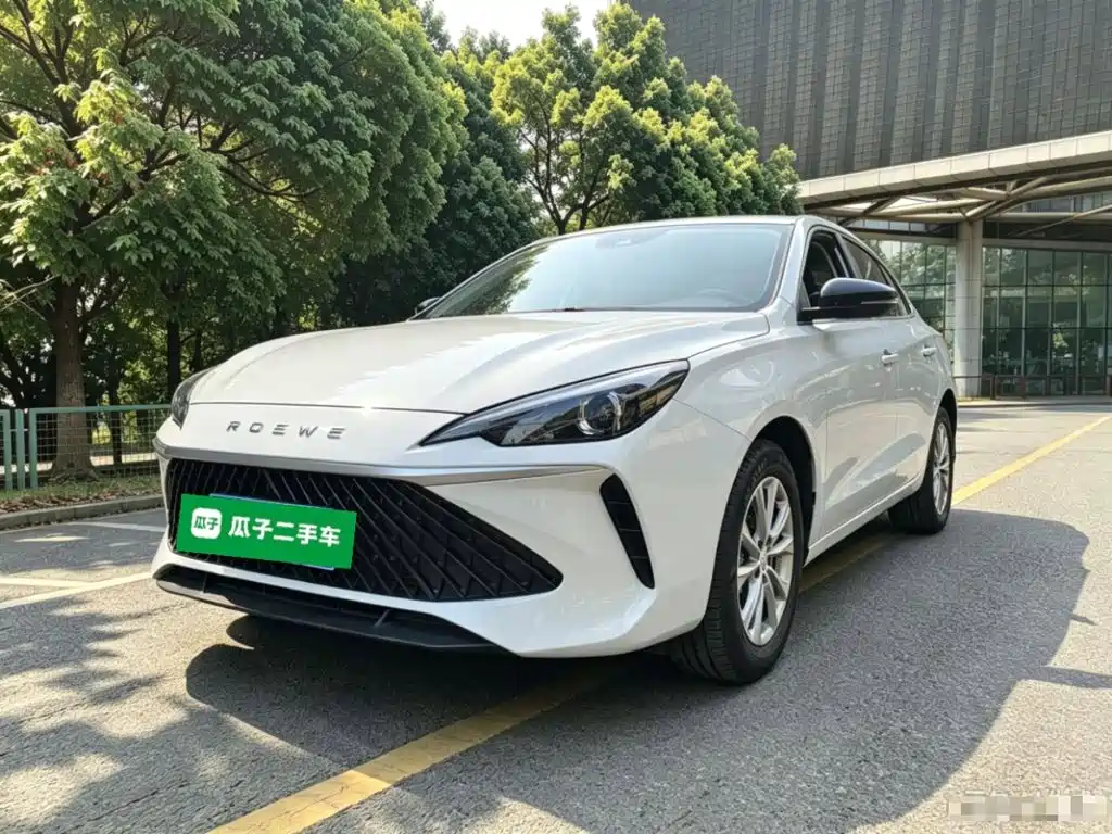 Roewe i5