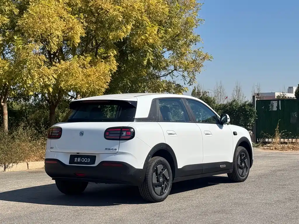 Chery QQ QQ3 EV — миниатюра 4