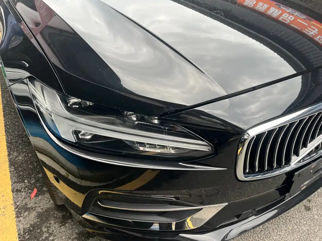 Volvo S90 2018 T5