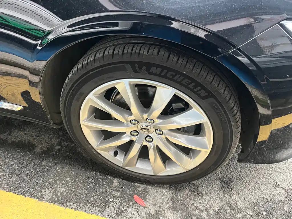 Volvo S90 2018 T5