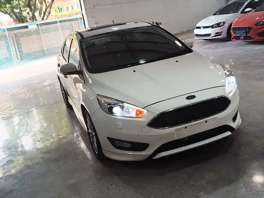 Ford Focus — миниатюра 4