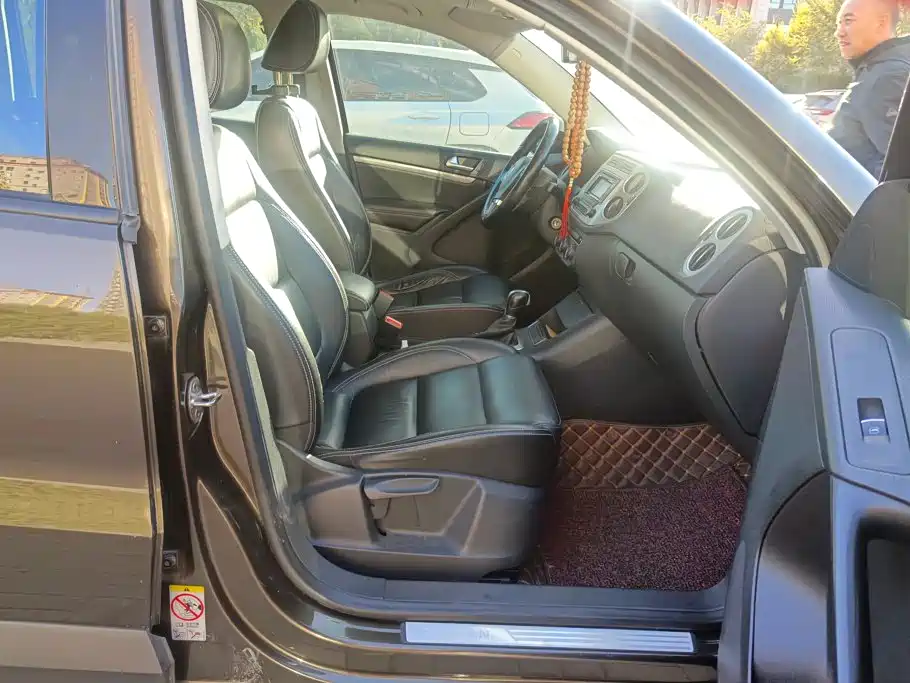 Volkswagen Tiguan — миниатюра 8