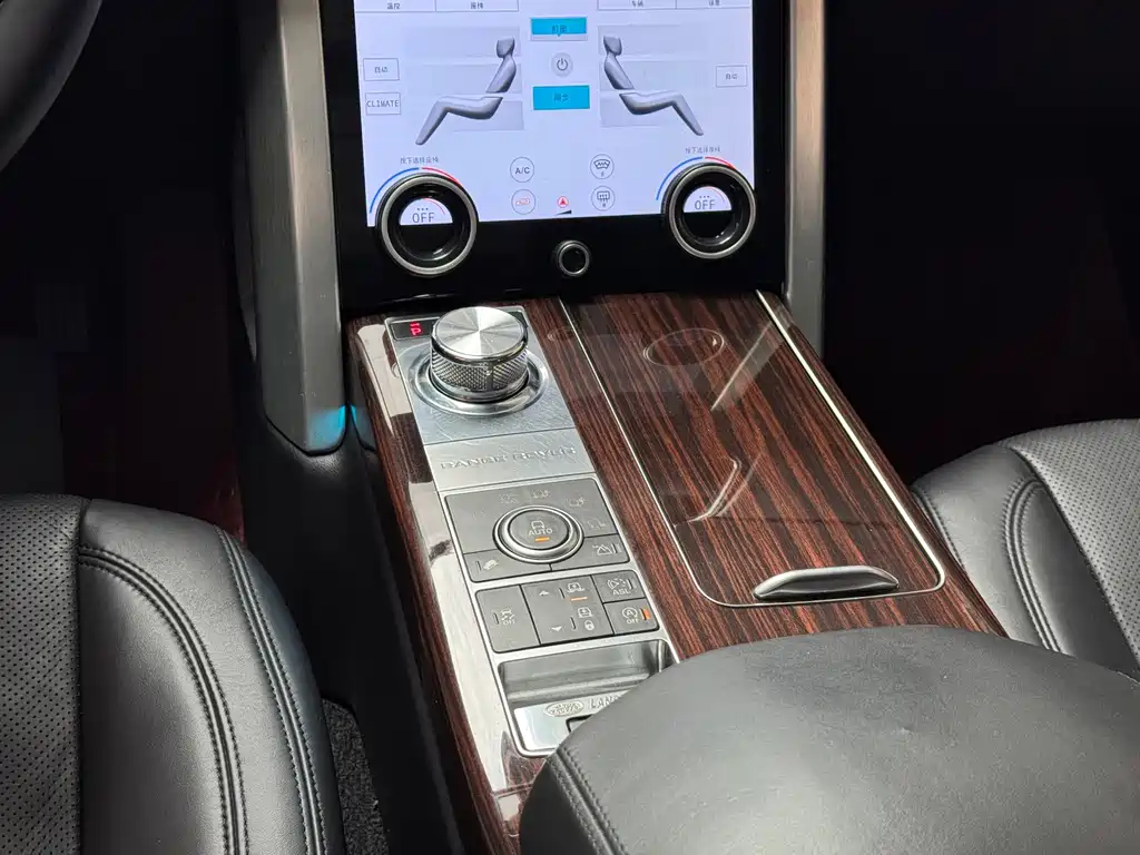 Land Rover Range Rover — миниатюра 13