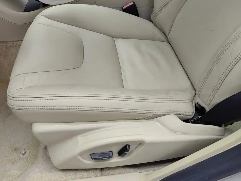 Volvo S60 — миниатюра 20