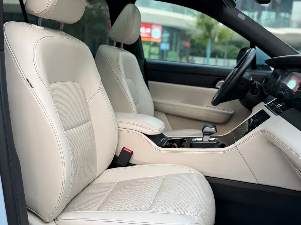 Li Auto Li ONE — миниатюра 20
