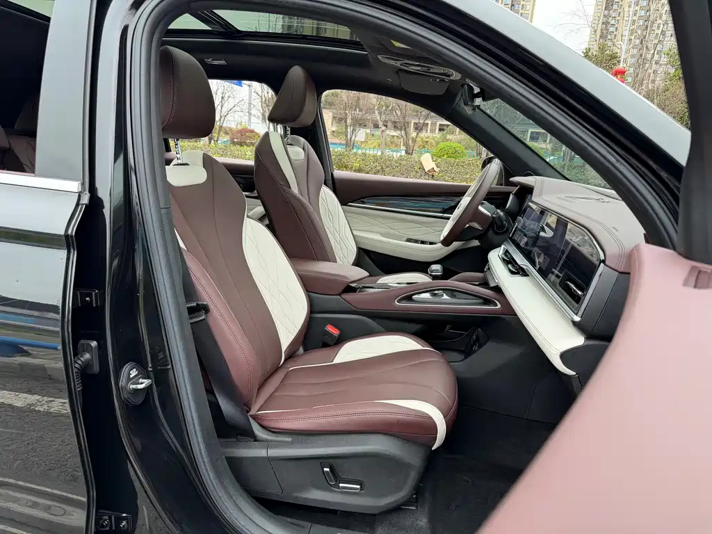 GEELY AUTOMOBILE XINGYUE L