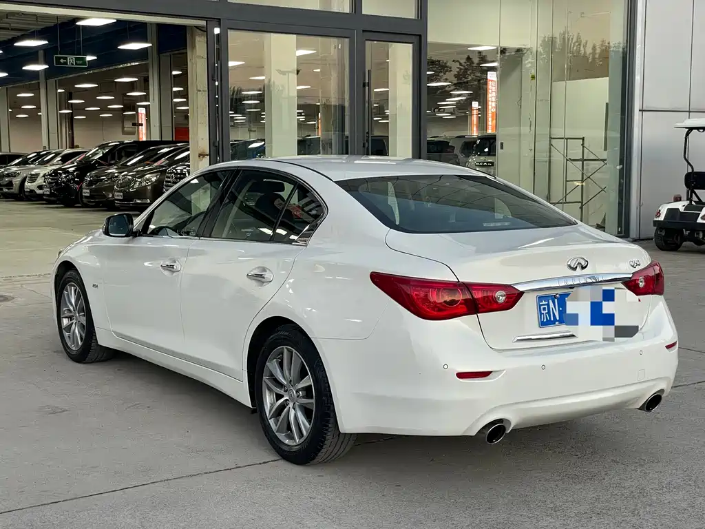 Infiniti Q50 — миниатюра 6