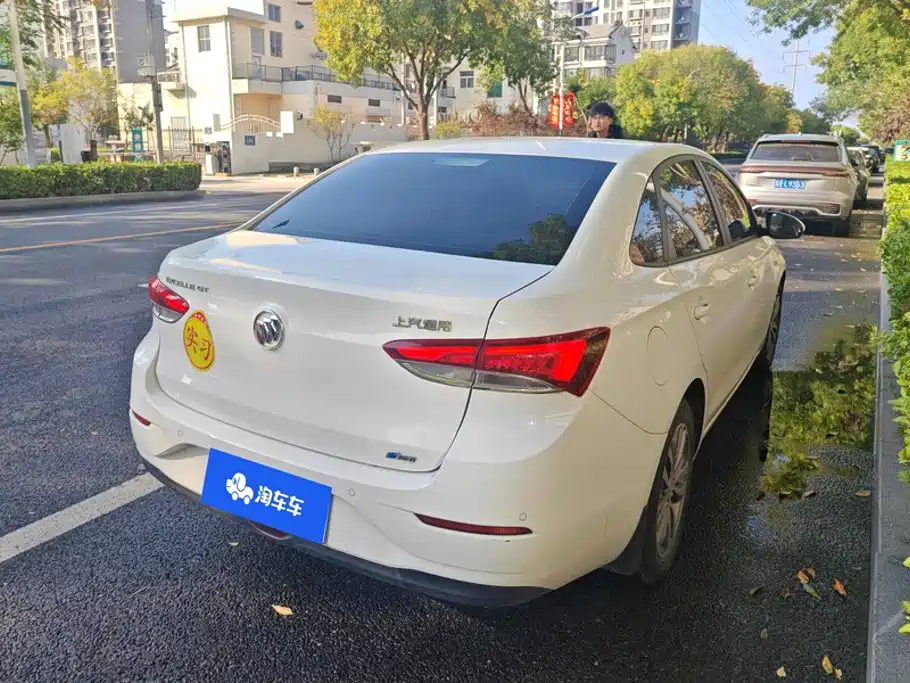 Buick Excelle — миниатюра 3