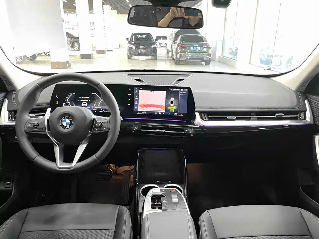 BMW X1 2023 sDrive20Li X