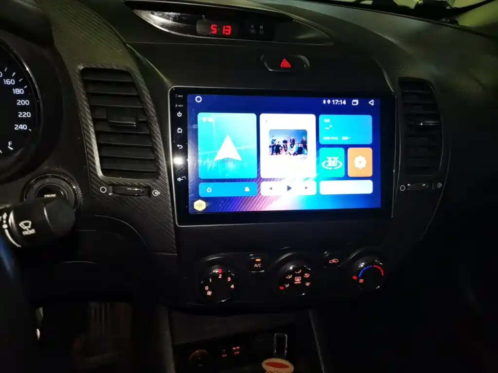 Kia K3 — миниатюра 13