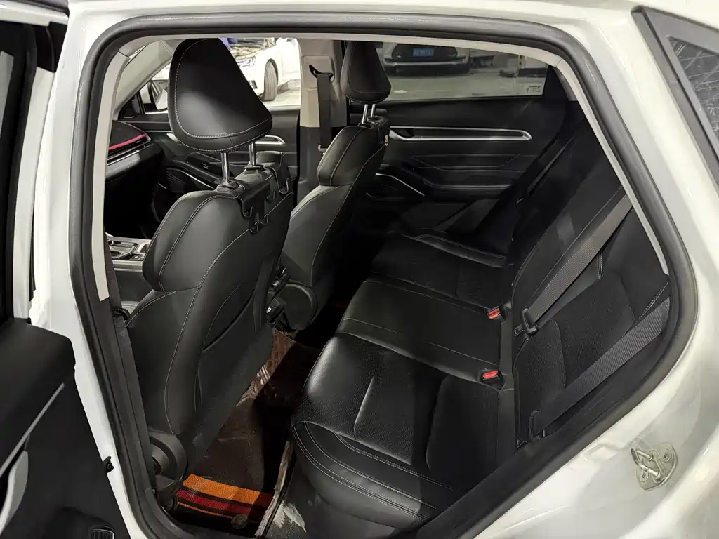 Geely Emgrand — миниатюра 9