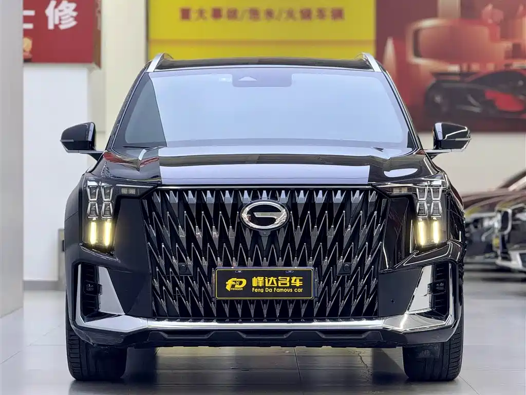 GAC GS8 2022 2.0TM Luxury （ мест）