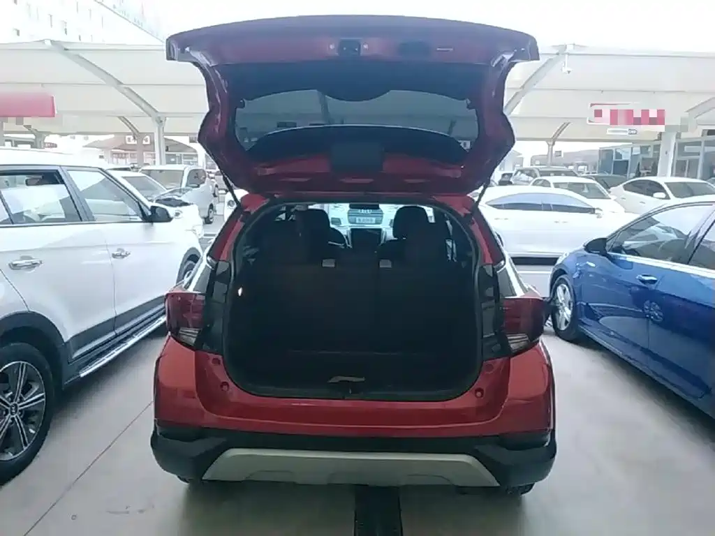 Toyota Yaris L — миниатюра 19