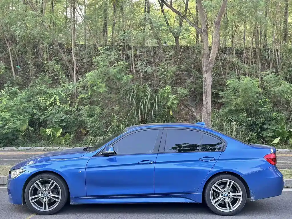 BMW 3 Series — миниатюра 3
